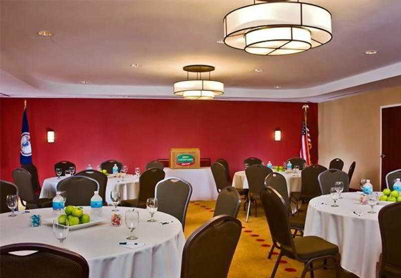 Courtyard Newport News Airport Hotel Exterior photo