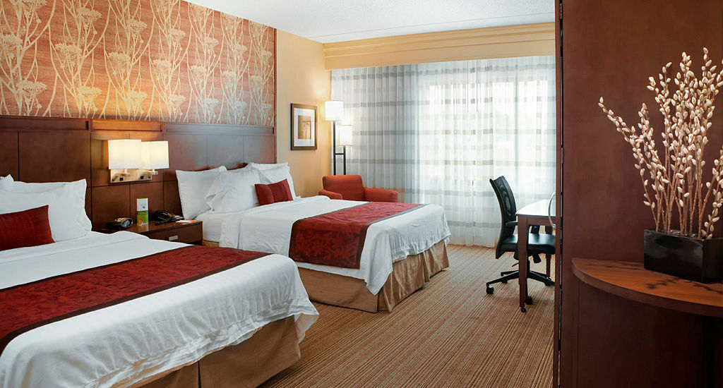 Courtyard Newport News Airport Hotel Exterior photo